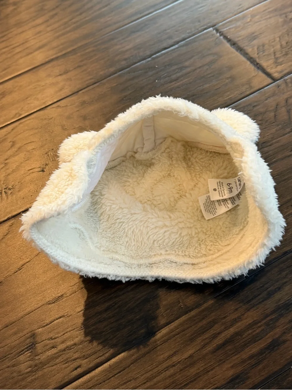 Carter’s polar bear fleece hat